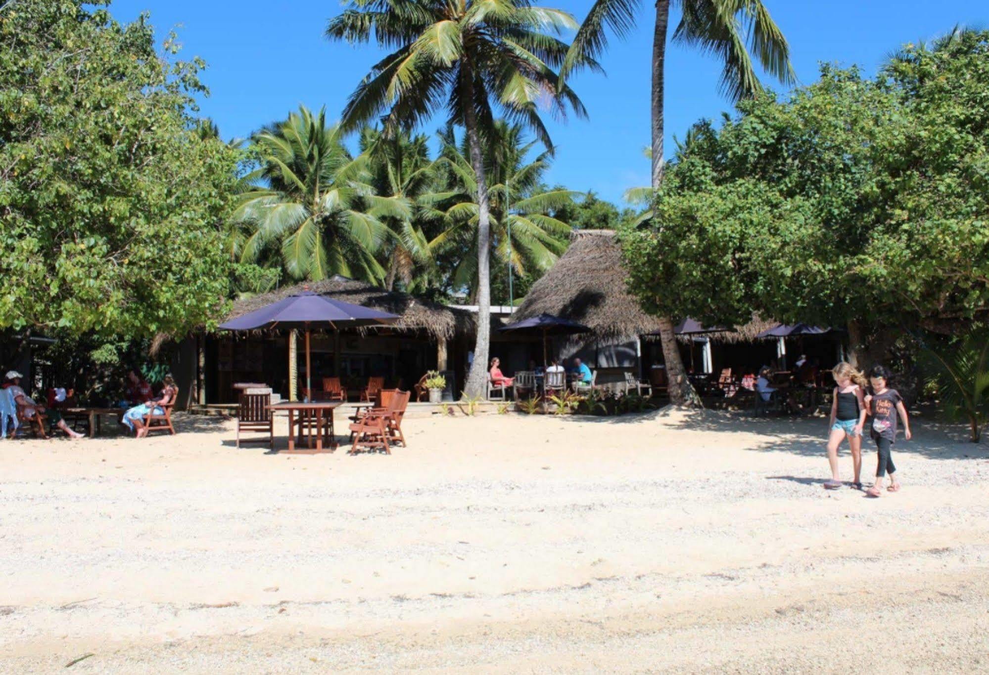 Tongan Beach Resort Utungake Exterior foto